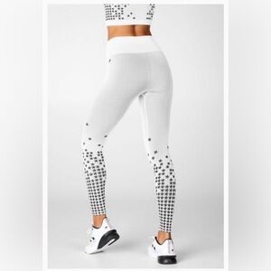 Fabletics High Waisted Seamless Star leggings L